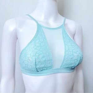 ᴇᴜᴄ ᴠꜱ ʜɪɢʜ-ɴᴇᴄᴋ ᴍᴇꜱʜ ʟᴀᴄᴇ ʙʀᴀʟᴇᴛᴛᴇ